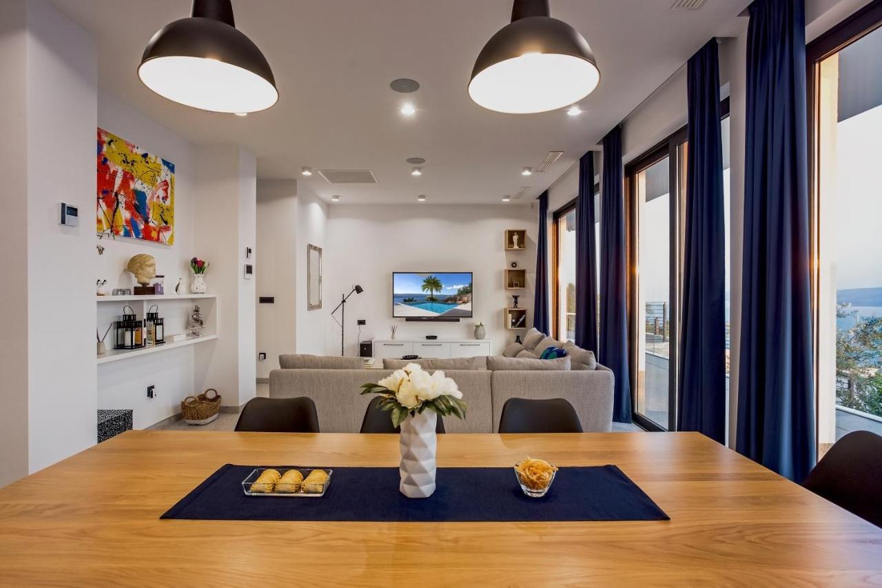 Villa Dispet With Heated Pool, Jacuzzi, Sauna And Cinema เซลินา ภายนอก รูปภาพ
