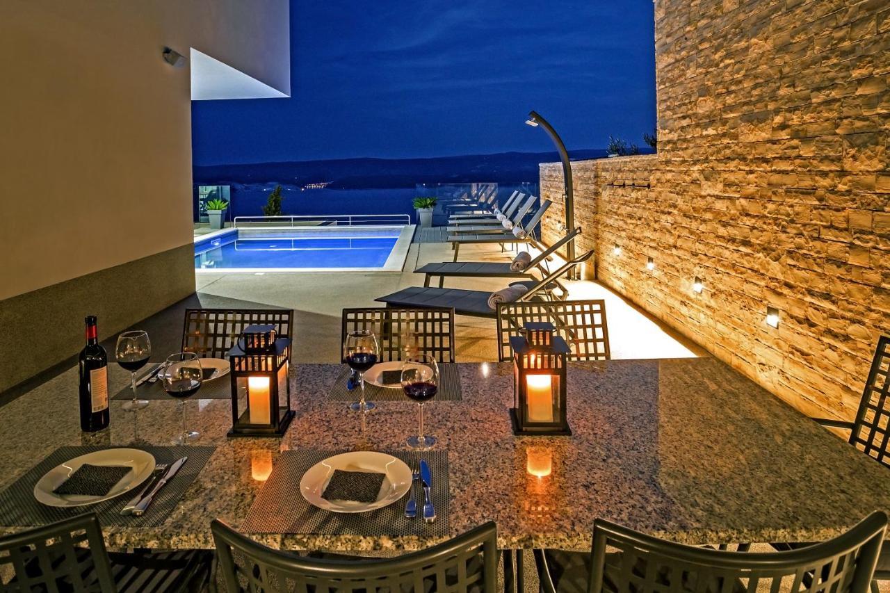 Villa Dispet With Heated Pool, Jacuzzi, Sauna And Cinema เซลินา ภายนอก รูปภาพ